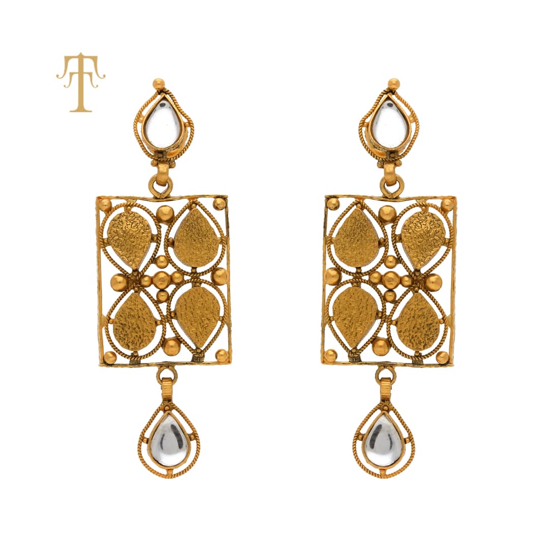 ANTIQUE JEWELLERY - Image 1