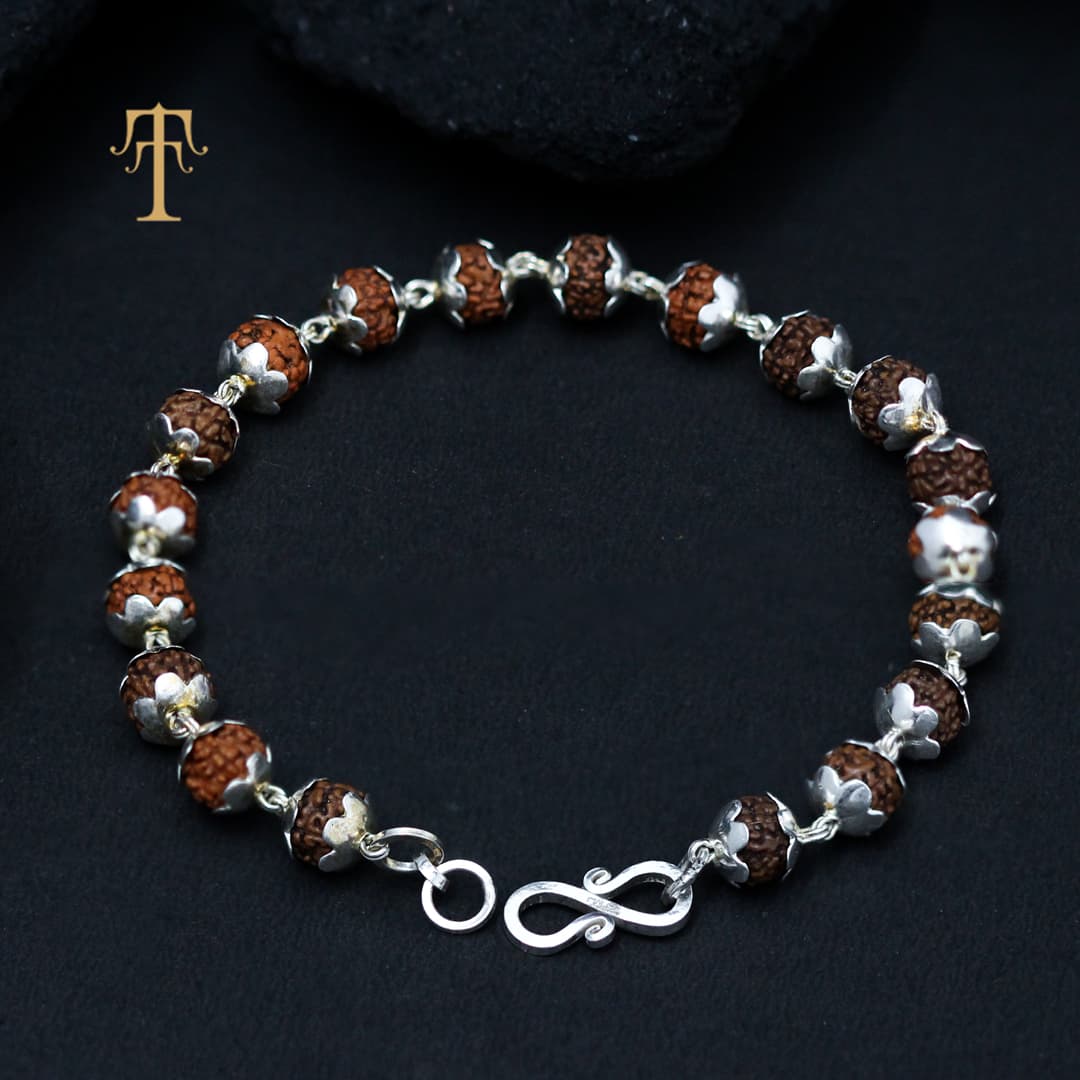 SILVER ORNAMENTS-G-0000664696